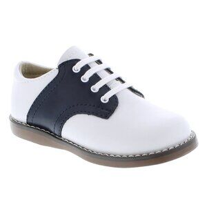FootMates unisex 'cheer' saddle shoe in white/navy 7 Wide